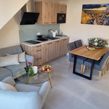 Zamek Na Dlani Mikulov Appartement Buitenkant foto